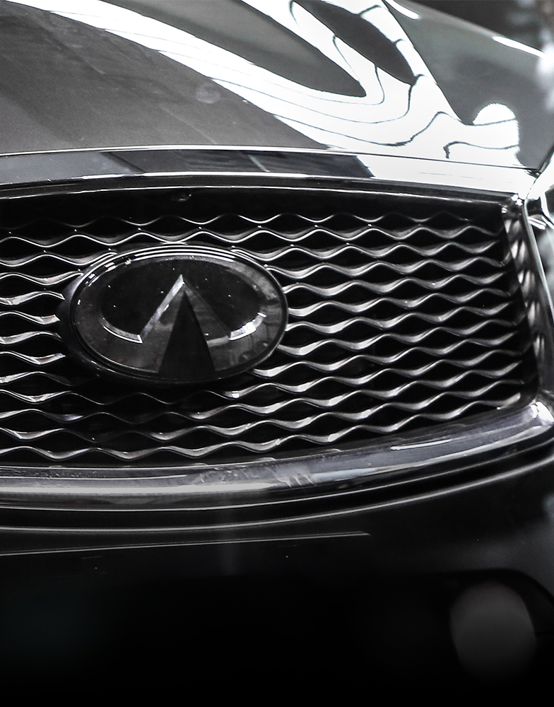 2022 INFINITI QX50 double arch grille.